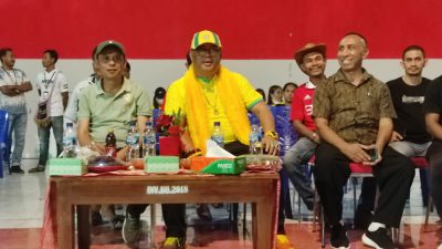 Wakil Bupati Malaka Gandeng Ketua DPRD Secara Resmi Buka Turnamen Respek OMB Cup I