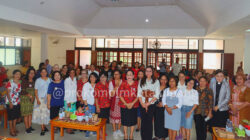 Serena Francis Hadiri Kegiatan bertajuk “Mengukir Jejak-Jejak Perempuan GMIT Klasis Kota Kupang”